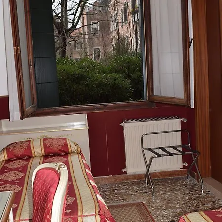 Hotel Basilea Venice