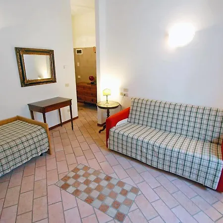 Barbaria De Le Tole By Interhome