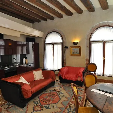 Апартаменты Casa Dei Pittori *