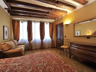 Torre Apartment