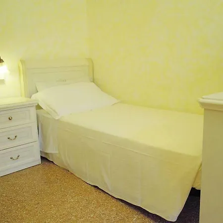Hotel Stella Alpina Edelweiss 2*