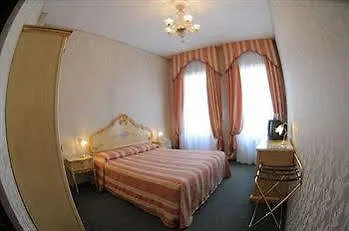 Al Leon Bed & Breakfast Benátky