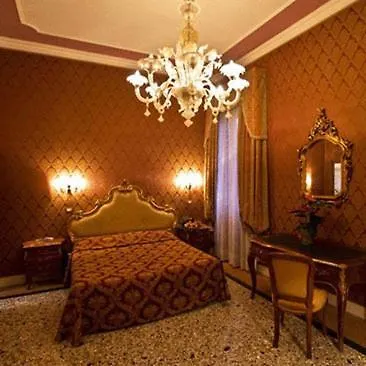 Residenza San Maurizio Guest house