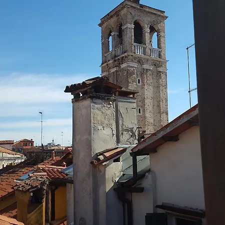 Bed & Breakfast Rialto1082 *