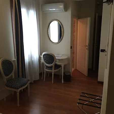 Guest house Venice Resorts Guest House *