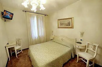 Hotel Mercurio 3*