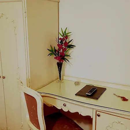 Ca' Bragadin E Carabba Guest house 3*