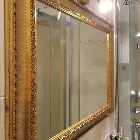 Canal Отель