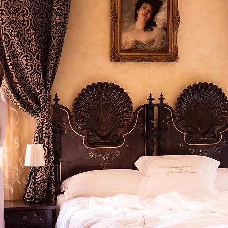 Hotel Novecento Boutique 3*