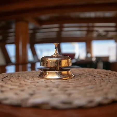 Boat San Marco 船屋 *