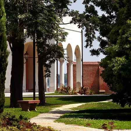 Isola Di San Servolo - Centro Venice