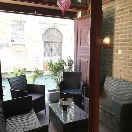 La Corte 3*