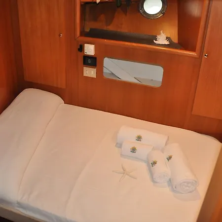 Yacht Fortebraccio Venedig