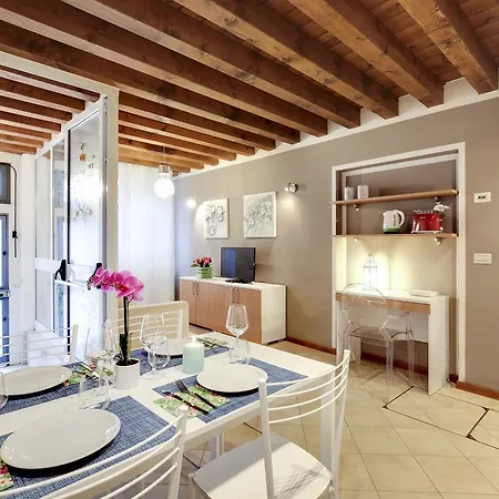 Cannaregio - Style Apartment *