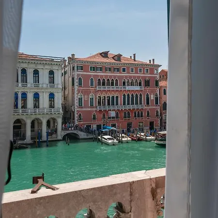 Grand Canal Terrace *