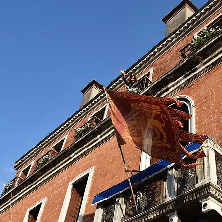 Vista Sul Canal Grande Bed & Breakfast