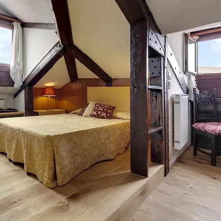 Ca' Badoer Attic * Venice