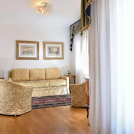 San Marco Palazzo Hotel 4*
