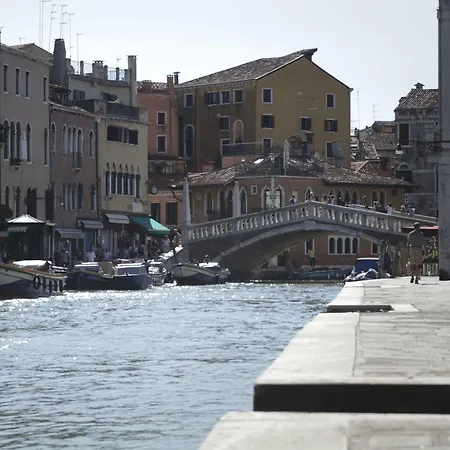 Ca' Pozzo Guest house 3*
