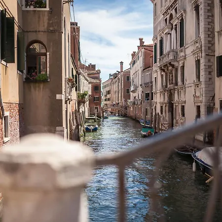 Liassidi Wellness Venice