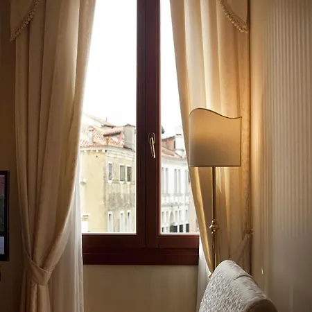 Hotel Ca' D'oro - Wenice Deep Culture Venice