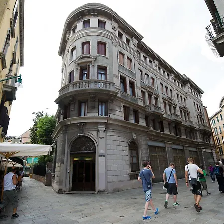 Domus Civica *