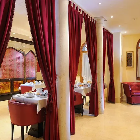 Ai Due Principi Hotel 4*