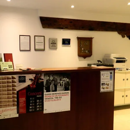 Ca' Foscolo Apartmanhotel Velence