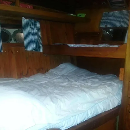 Hotel en barco Venezia Boat & Breakfast Caicco Freedom