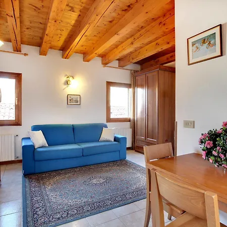 Bed & Breakfast Delle Acque 2*