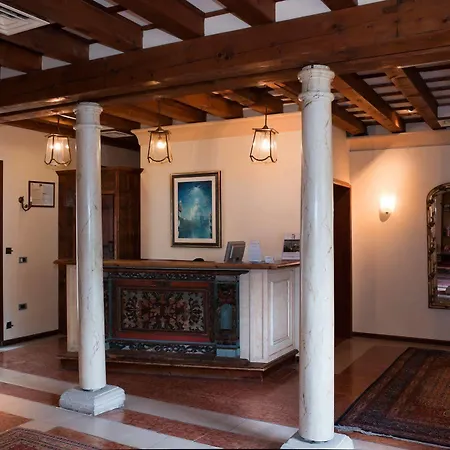 Ai Due Fanali Adults Only Venice