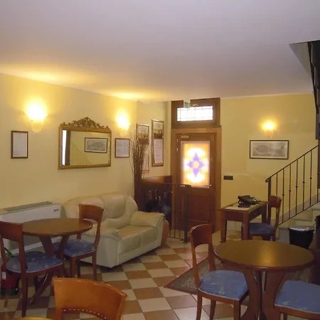 Alloggi Marinella Zajazd Wenecja