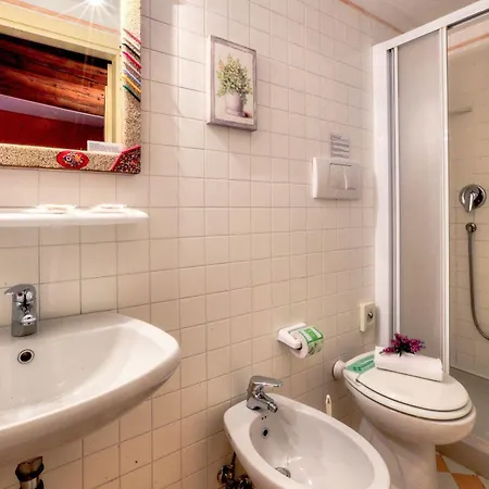 Lanterna Di Marco Polo Bed and Breakfast