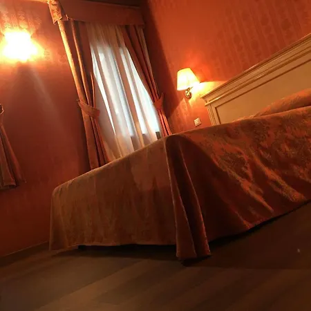 Bed and Breakfast Lanterna Di Marco Polo Βενετία