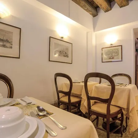 Bed and Breakfast Lanterna Di Marco Polo