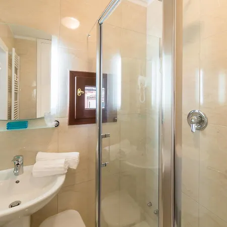 Luxury - Friendly 2* Venice
