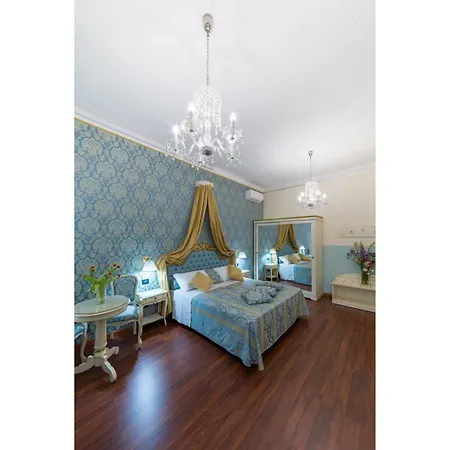 Luxury - Friendly Venice
