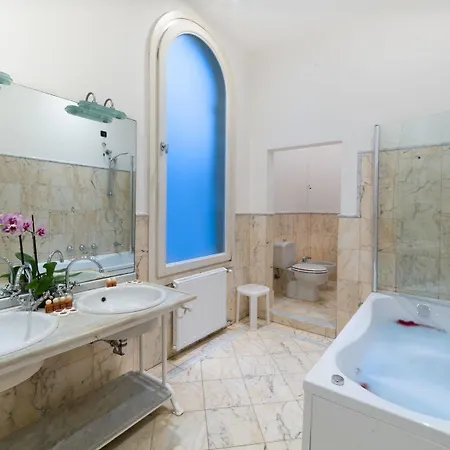Luxury - Friendly Venice