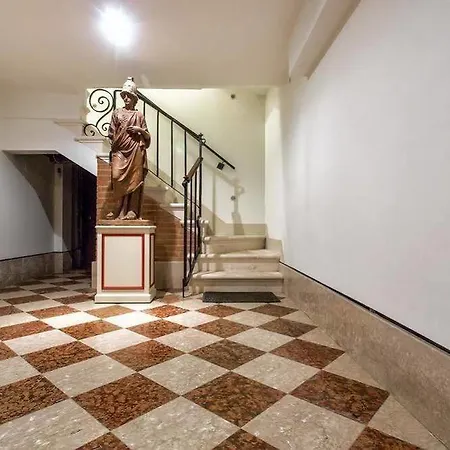 نويمي البندقية