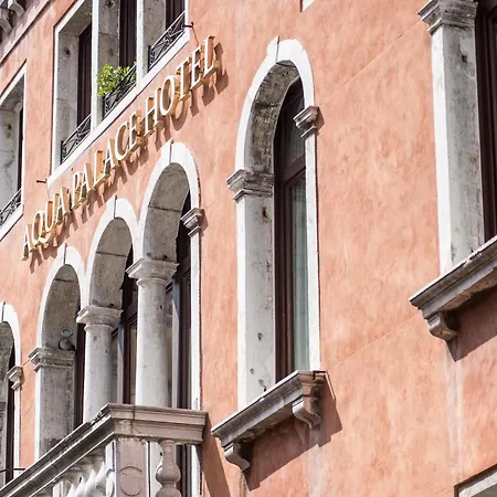Hotel Aqua Palace 4*