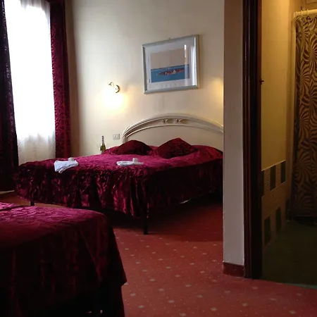 Hotel Casa Linger Venice