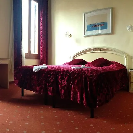 Casa Linger Hotel
