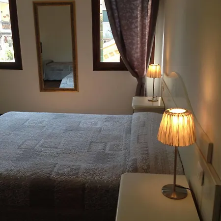 Guest House Loredana Locanda *