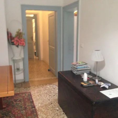 Locanda Guest House Loredana Venezia