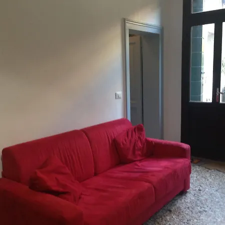 Guest House Loredana *