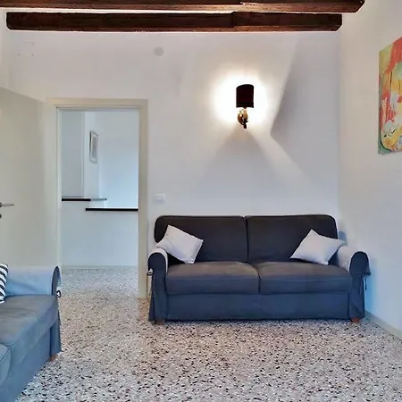 Venicevillas Castello Apartment