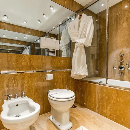 Palazzo San Marco: Historic With Lift Venice