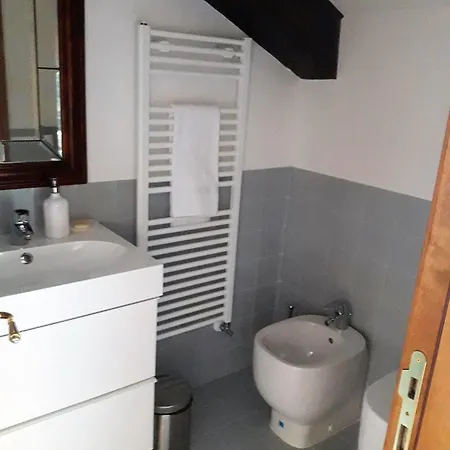 Bed & Breakfast Residenza Ca' Corner 2*