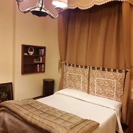 Residenza Ca' Corner Bed & Breakfast 2*