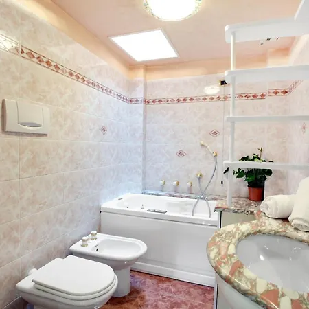 Apartment Fenix Aida Venice